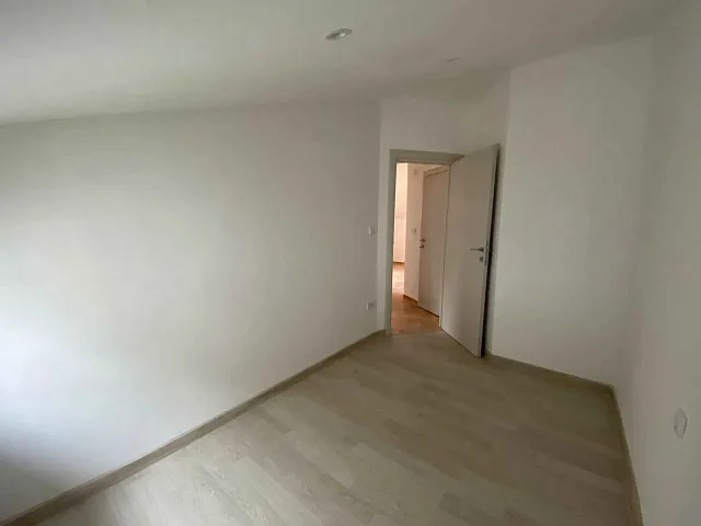 Apartments mit zwei Schlafzimmern in einem ruhigen Teil von Tivat — photo 10